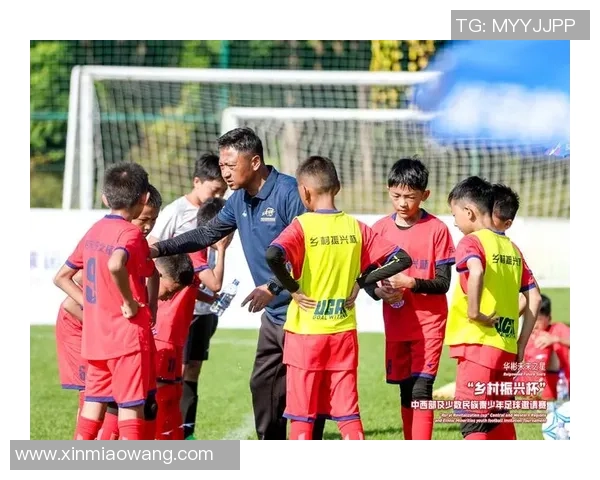 足球少年腾代强的成长故事与梦想追逐之路